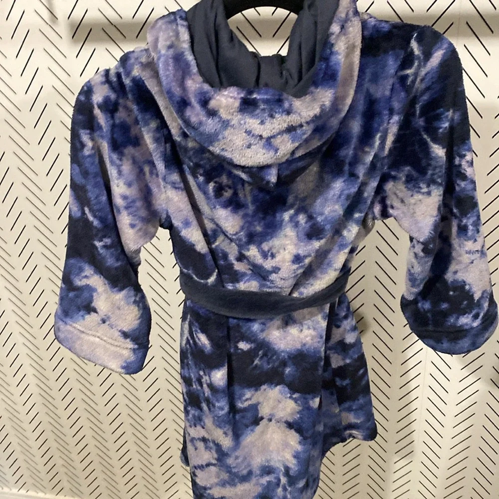 Soft Kids Robe - Picture 3 of 6